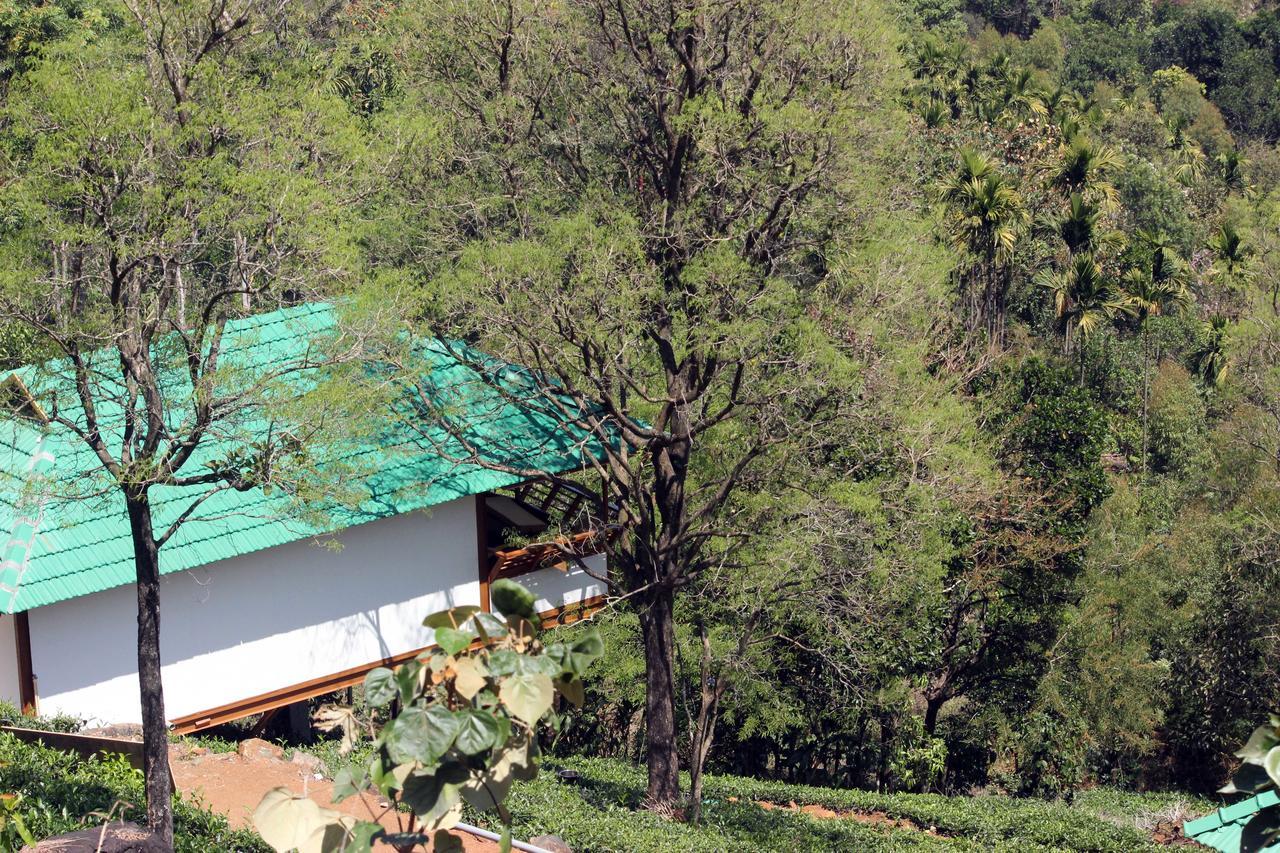 Vythiri Hills Hotel Exterior photo